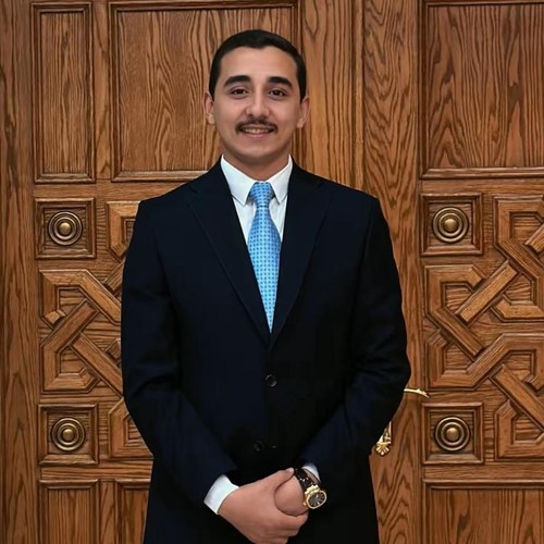 أسامة أبو شخدم